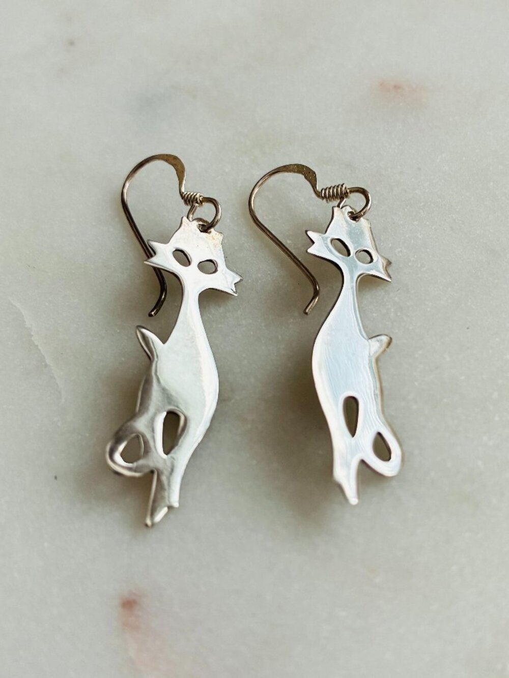 925 Sterling Silver Abstract Cat Dangle Earrings